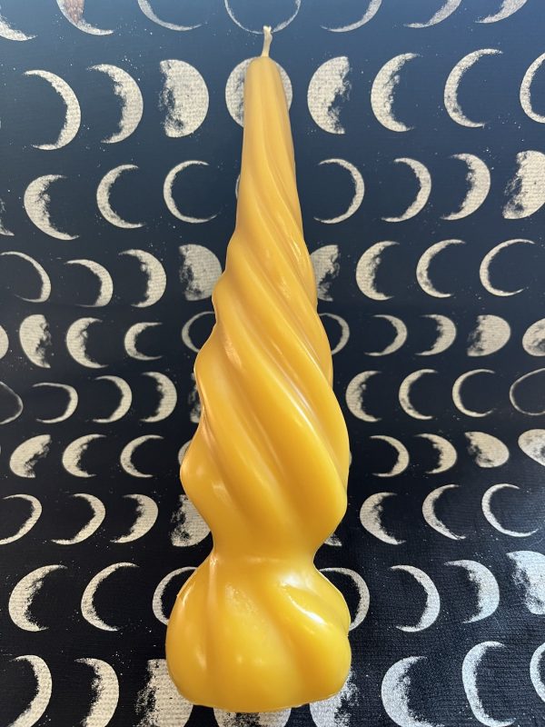 Spiral Energy Beeswax Candle - Image 2